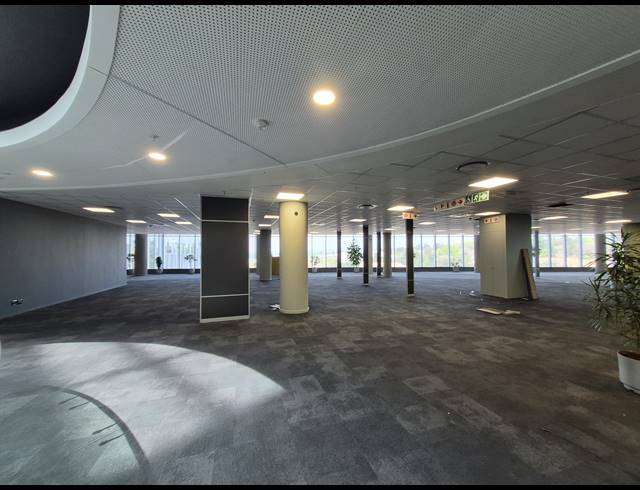 4,000M² OFFICE TO LET IN SANDTON CENTRAL